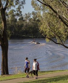 St George Riverbank Walkway - Tourism Canberra 0