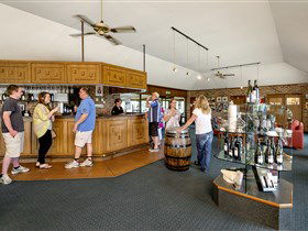 Patrick Of Coonawarra - Tourism Canberra 2