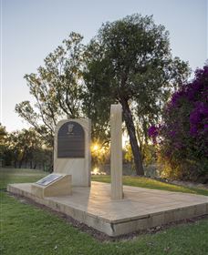 St George Pilots Memorial - Tourism Canberra 0