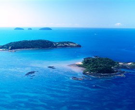 Barnard Island Group National Park - Tourism Canberra 0