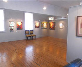 Paxtons Creative Space And Upstairs Gallery - Tourism Canberra 0