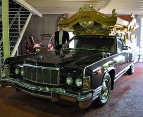McFeeters Motor Museum And Visitor Information Centre - Tourism Canberra 5