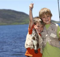 Fishing on Keswick Island - Tourism Canberra
