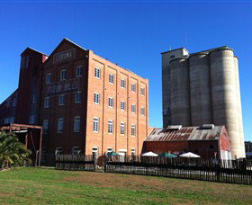 Corowa Whisky And Chocolate - Tourism Canberra 0