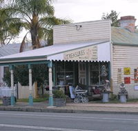 Lady Gails Bookshop and Curios - Tourism Canberra