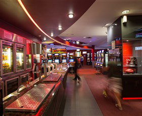 Ainslie Football And Social Club - Tourism Canberra 0
