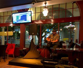 PJ O'Reilly's Irish Pub - Tourism Canberra 1