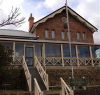 Historic Buildings Walking Tour - Tourism Canberra