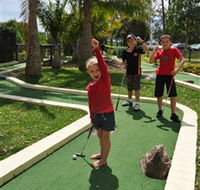 Hunter Valley Aqua Golf and Putt Putt - Tourism Canberra