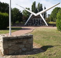 Southern Cloud Memorial - Tourism Canberra