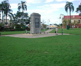 Sandgate War Memorial Park - Tourism Canberra 2