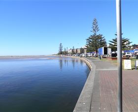The Entrance Coast To Lake Walk - Tourism Canberra 0