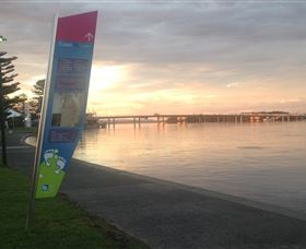 The Entrance Coast To Lake Walk - Tourism Canberra 1