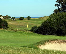 Bondi Golf Club - Tourism Canberra 1