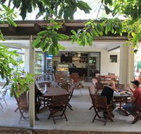 Medowie Macadamias - Tourism Canberra
