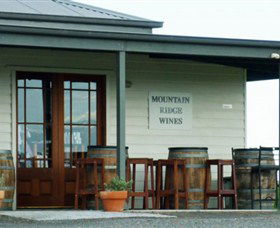Mountain Ridge Wines - Tourism Canberra 0