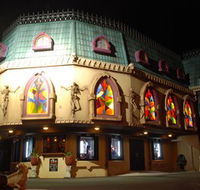 Draculas Cabaret Restaurant - Tourism Canberra
