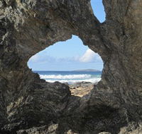 Glasshouse Rocks and Pillow Lava - Tourism Canberra