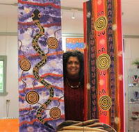 Apma Creations Aboriginal Art Gallery and Gift shop - Tourism Canberra