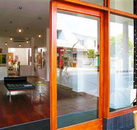 1st Avenue Gallery - Tourism Canberra