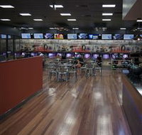 Club300 Bowling and Bar - Tourism Canberra