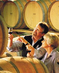 Food, Wine And Farmers Gate Journey On The Legendary Pacific Coast - Tourism Canberra 3