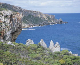 D'Entrecasteaux National Park - Tourism Canberra 3