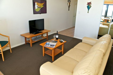 Margarets Beach Resort - Tourism Canberra 1