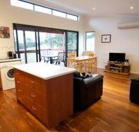 Karrak Reach Forest Retreat - Tourism Canberra
