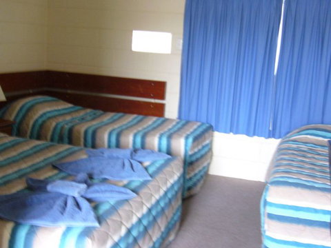 Kings Motor Inn And Steakhouse - Tourism Canberra 6