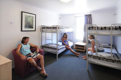 Yamba YHA - Tourism Canberra 0