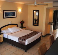 Bay Village Tropical Retreat - Tourism Canberra