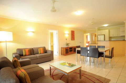Bay Village Tropical Retreat - Tourism Canberra 2