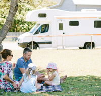 Britz Campervan 4WD and Car Rentals - Tourism Canberra