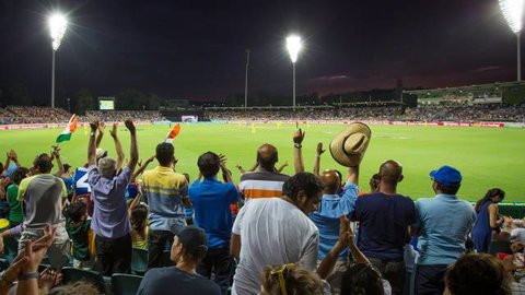 Manuka Oval - Tourism Canberra 0