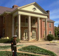 Embassy Drive - Tourism Canberra