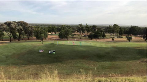 Moranbah Golf Club Inc. - Tourism Canberra 2