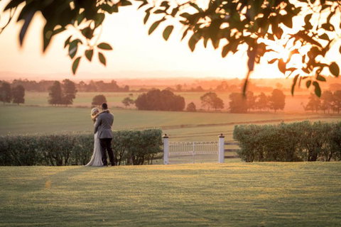 Lonely Hunter Weddings - Tourism Canberra 1