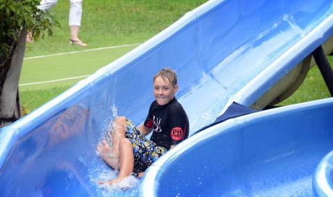 The Big Buzz Fun Park - Tourism Canberra 0