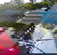 Perth Stand up Paddle Hire - Tourism Canberra