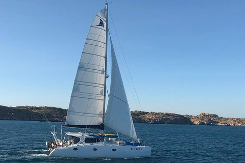 SAILING CHARTER TO CARNAC ISLAND - Tourism Canberra 0