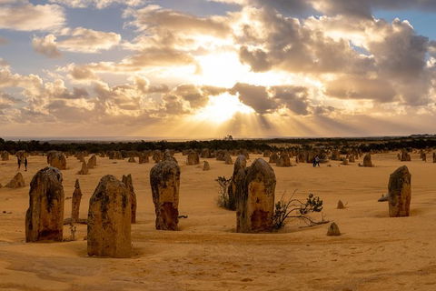 Half Day Pinnacles Sunset Tour - Tourism Canberra 1