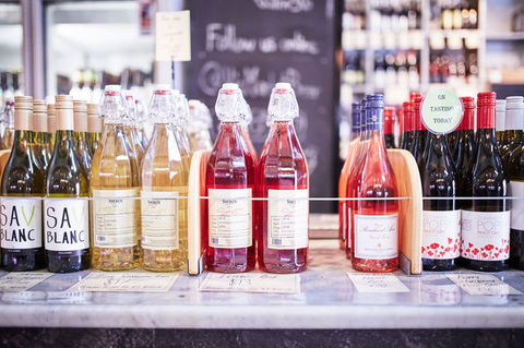 Queen Victoria Market Ultimate Foodie Tour - Tourism Canberra 9