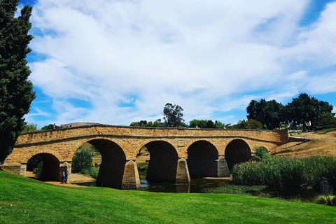 Tasmania 6 Day \'Tour In Circle\' - Tourism Canberra 8