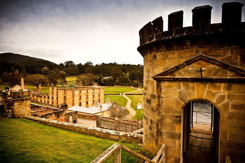 Port Arthur Express Shuttle - Tourism Canberra 1