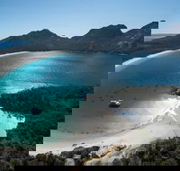 Wineglass Bay Cruise from Coles Bay - Tourism Canberra