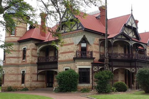 Adelaide Walking Tour: Hills, Squares And Parklands - Tourism Canberra 1