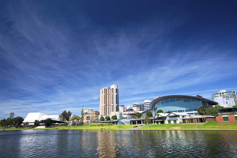 Adelaide Super Saver: Adelaide City Sightseeing Tour Plus Barossa Valley And Hahndorf Tour - Tourism Canberra 0