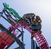 Gold Coast Theme Park Pass Warner Bros. Movie World Sea World and Wet'n'Wild - Tourism Canberra