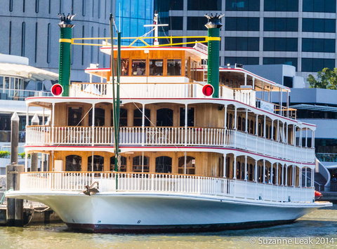 Brisbane River Dinner Cruise - Tourism Canberra 4